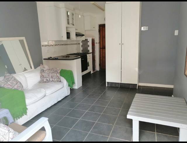 2 BEDROOM APARTMENT RENTED IN SUMMERSTRAND